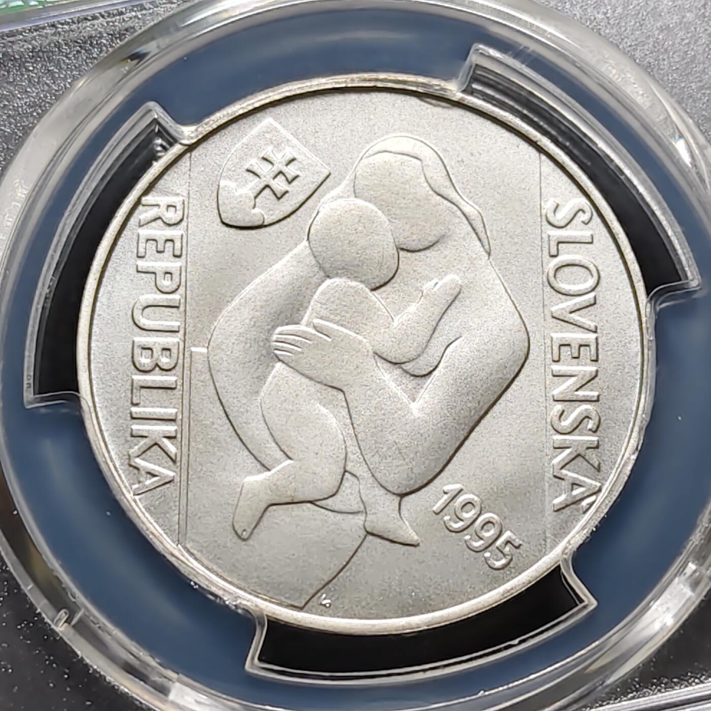 【全场包邮】纯粹捡漏拍487场（免费代拍第24场） 斯洛伐克1995年200克朗画家米库拉斯·加兰达诞生100周年纪念银币-PCGS MS66（更高分仅2枚）