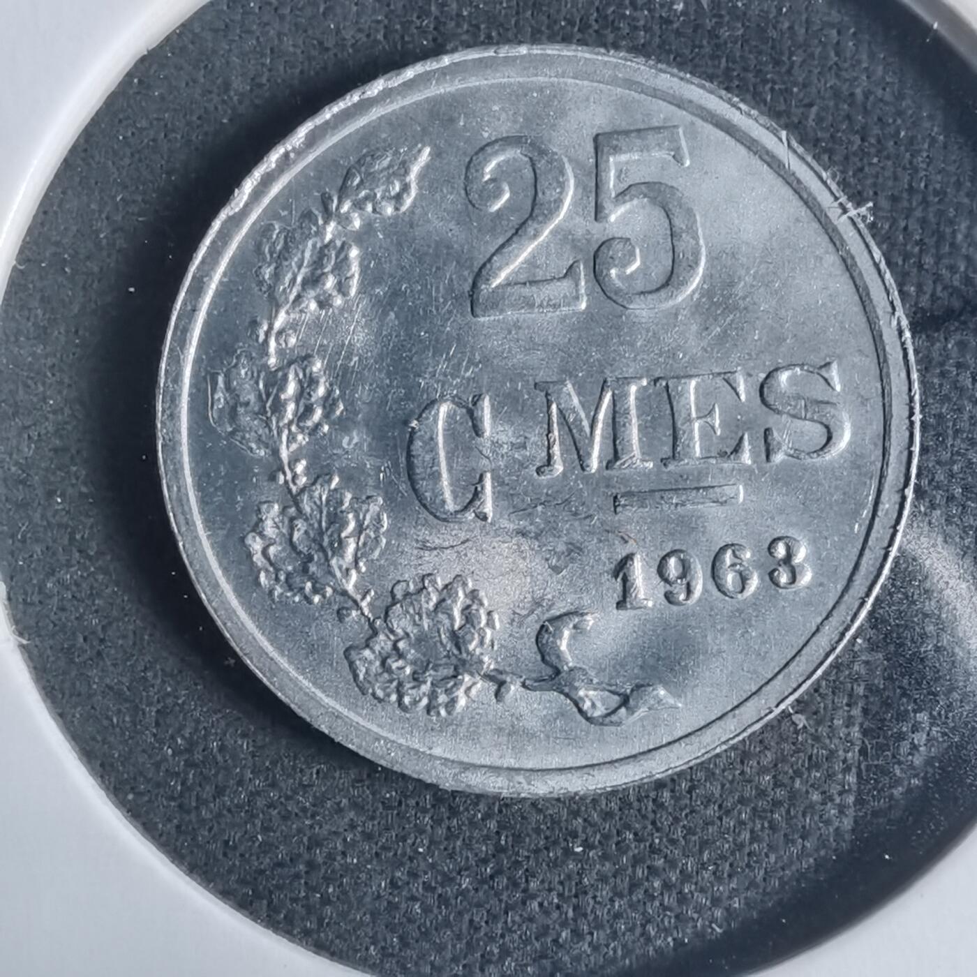 沼泽如烟--第933场 卢森堡1963年25分