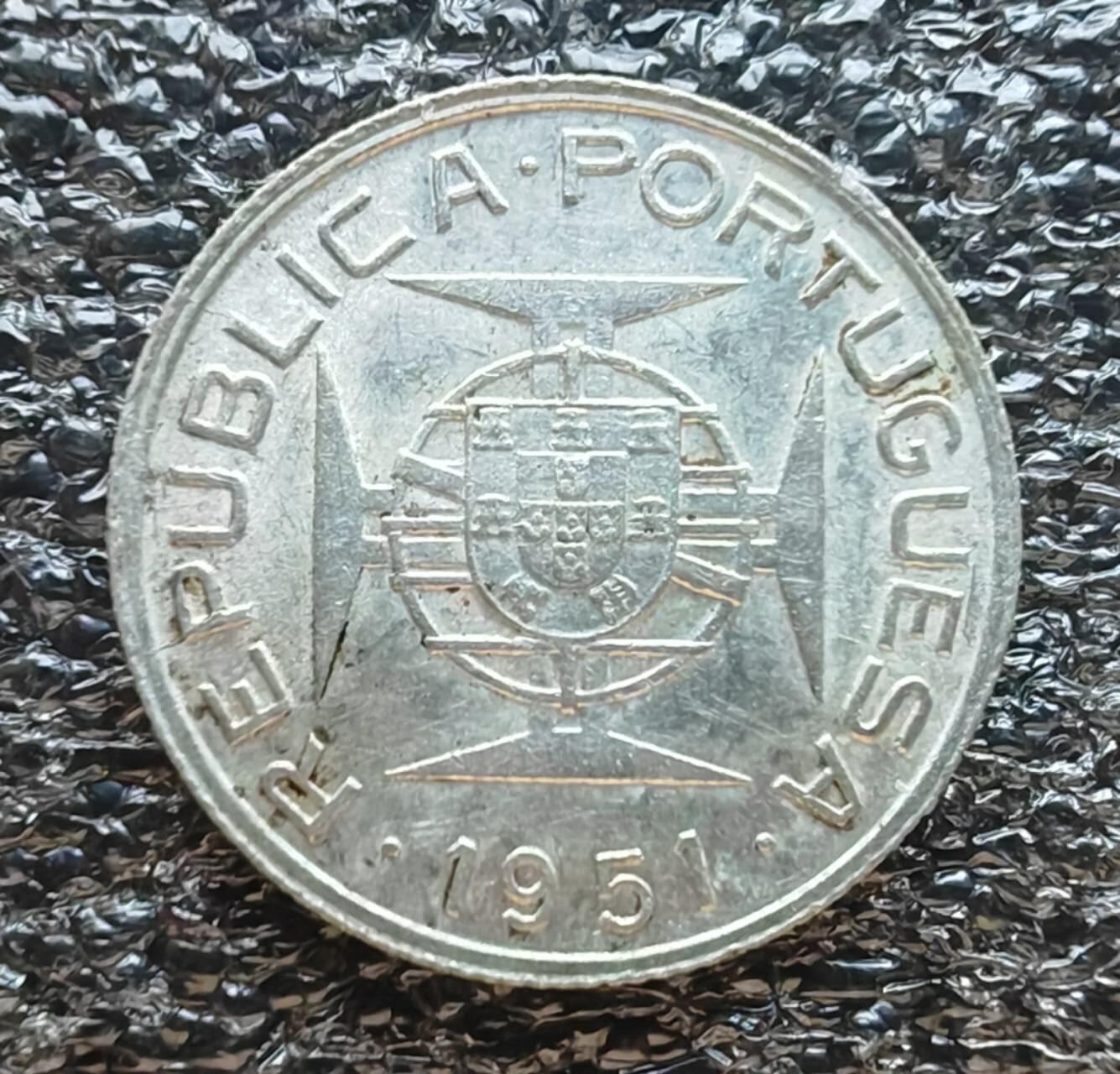 葡属帝汶硬币1951年50分银币