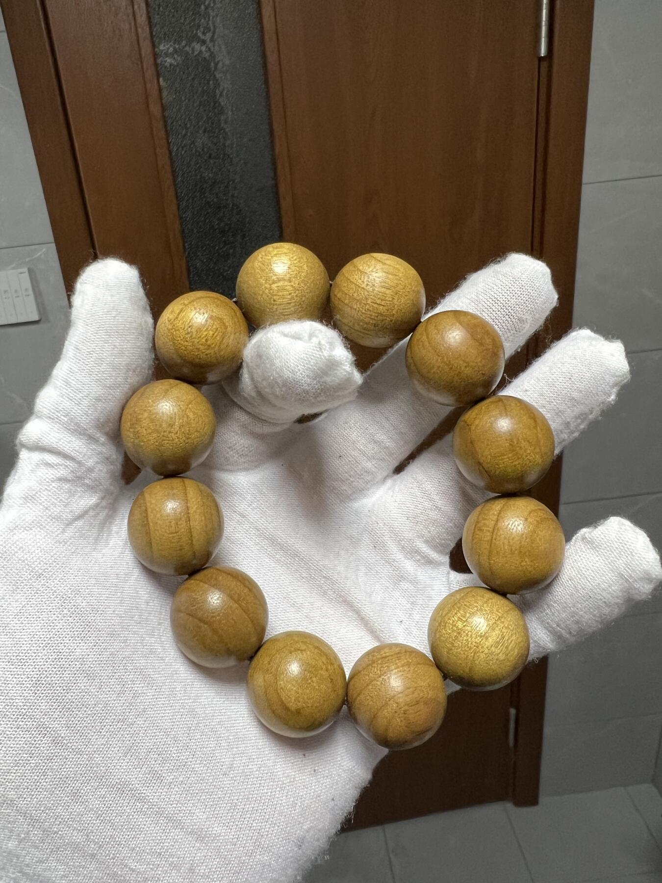 零元拍：W1-4 金丝楠圆珠珠手串，20MM 金丝满满，满荧光，满手留香