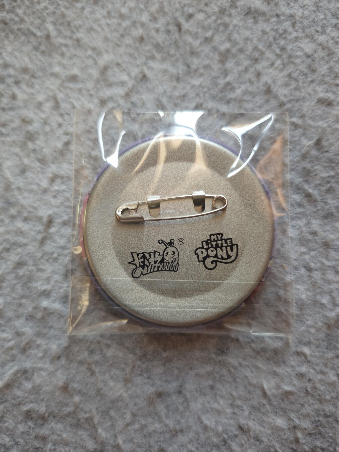 【随心含颖卡拍52期】卡游/集卡社/卡卡沃 抽卡机专场拍卖【无佣金】 卡游 小马宝莉 吧唧一个