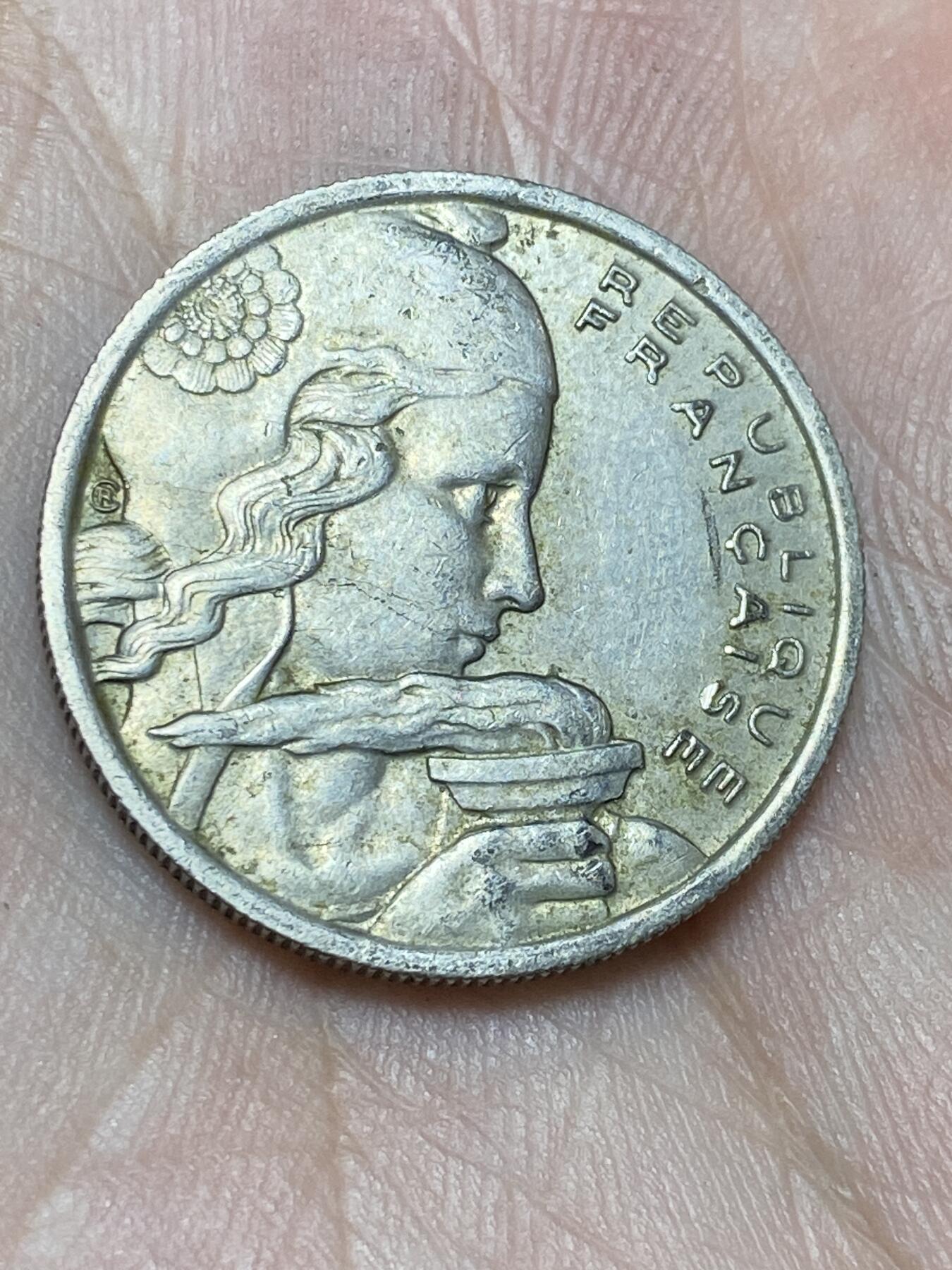 2025年第一百三十六场(总第一百六十二场）外国好品纸夹散币场(免佣金)