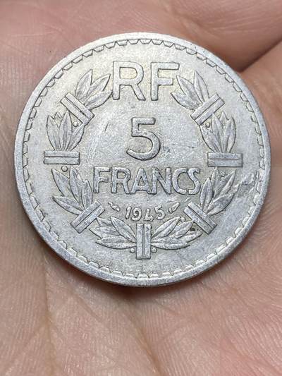 2025年第一百三十六场(总第一百六十二场）外国好品纸夹散币场(免佣金) - 法兰西第四共和国1945年5法郎(首发年)