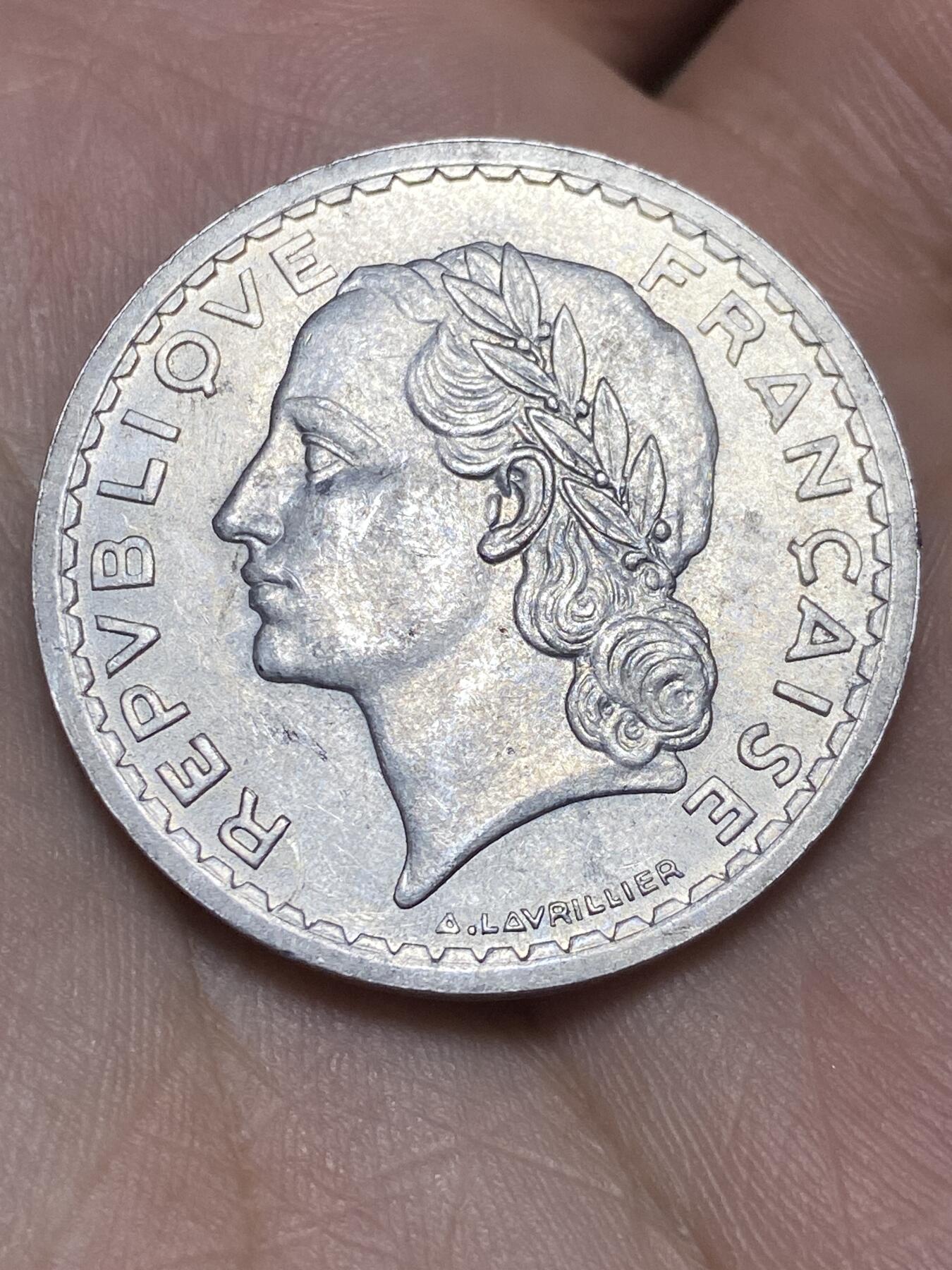 2025年第一百三十六场(总第一百六十二场）外国好品散币场(免佣金)