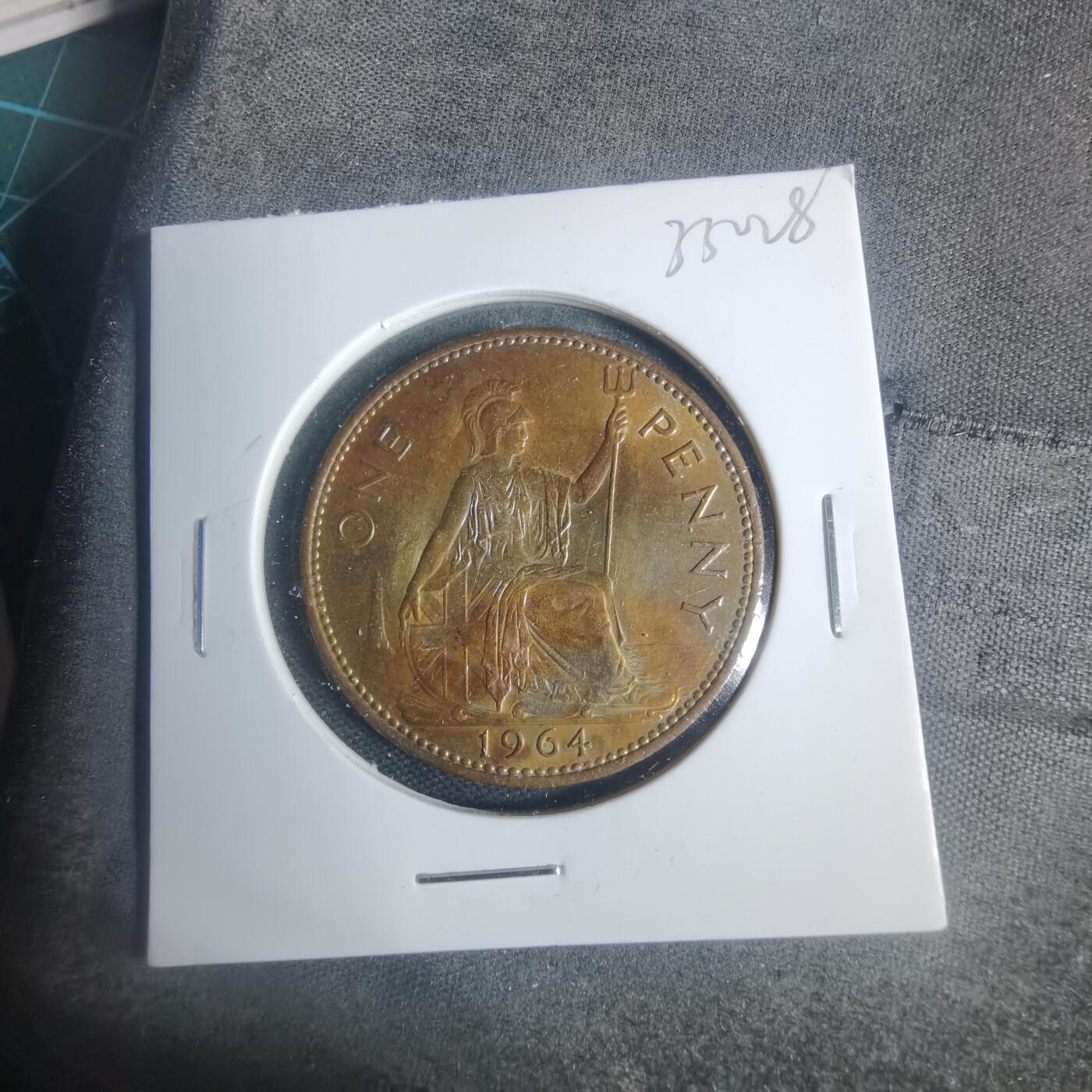 沼泽如烟--第933场 英国1964年1便士