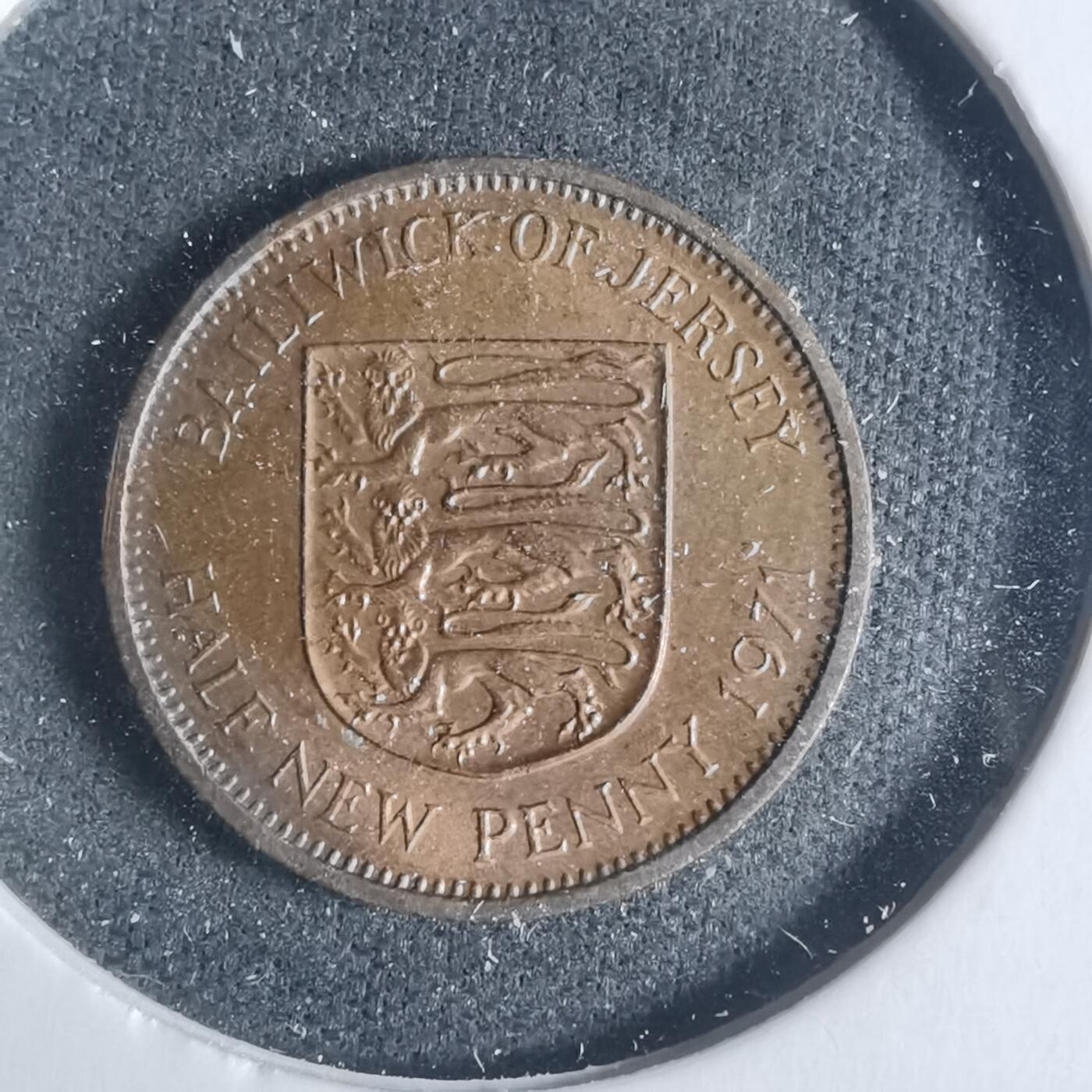 沼泽如烟--第933场 泽西1971年半便士