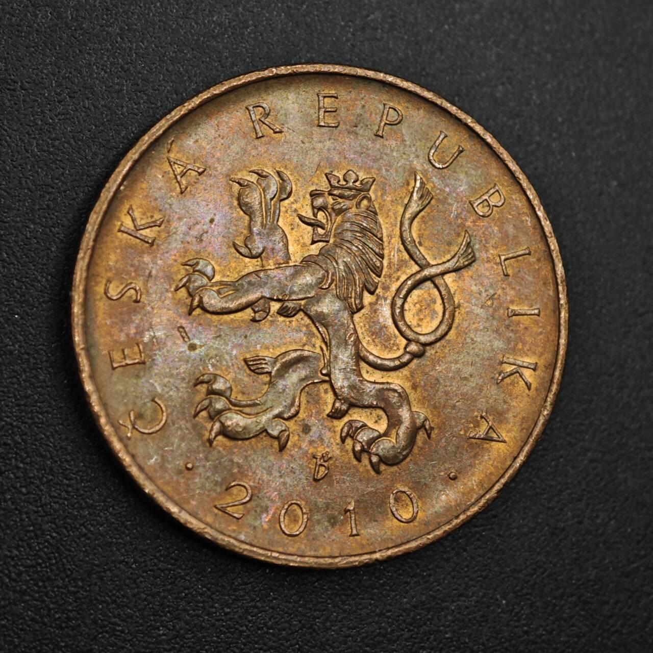 【淘币小摊】实时拍第八百三十一拍   散币场   满百包邮可预留二周 每周一统一发货   捷克2010年10克朗铜币