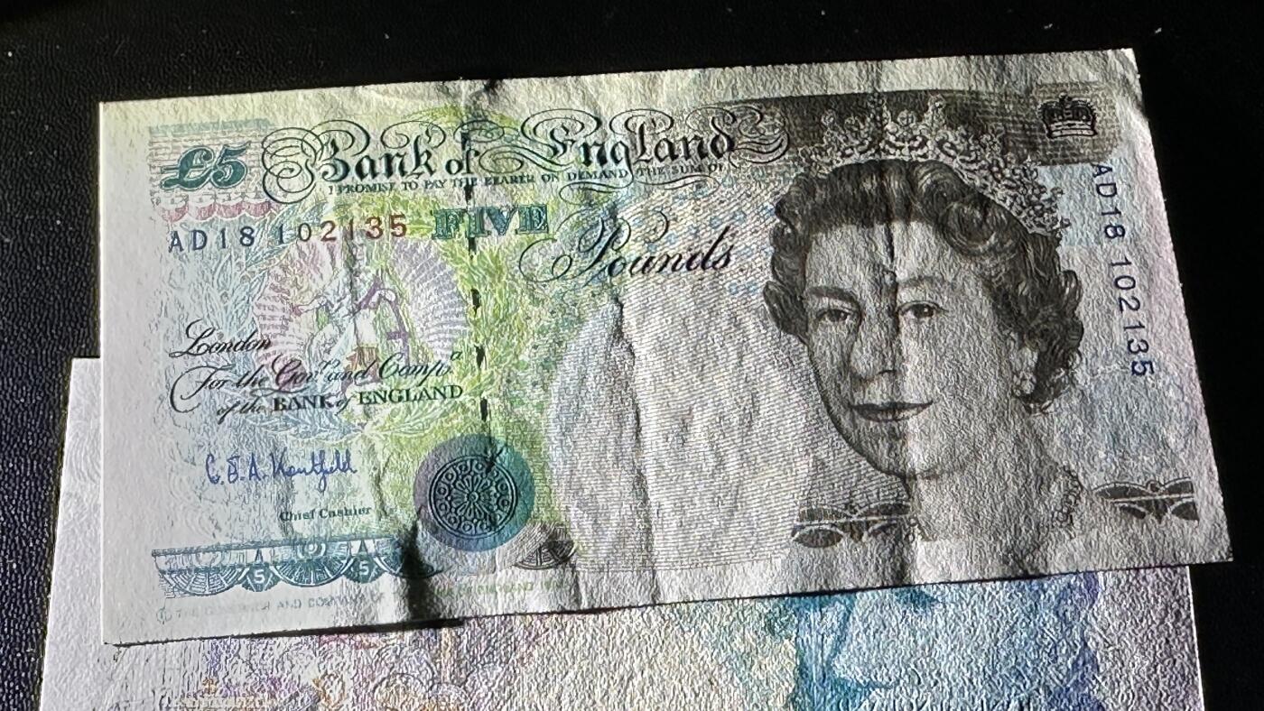 《外钞收藏家》第五百九十四期（畅拍场）（本平台长期征集拍品、欢迎藏友们联系合作）