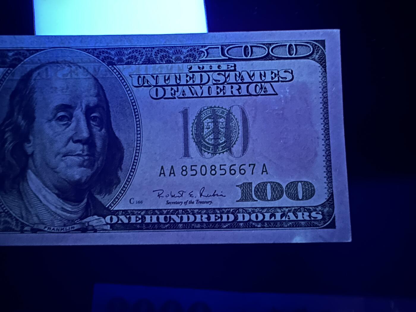 《外钞收藏家》第五百九十四期（畅拍场）（本平台长期征集拍品、欢迎藏友们联系合作）