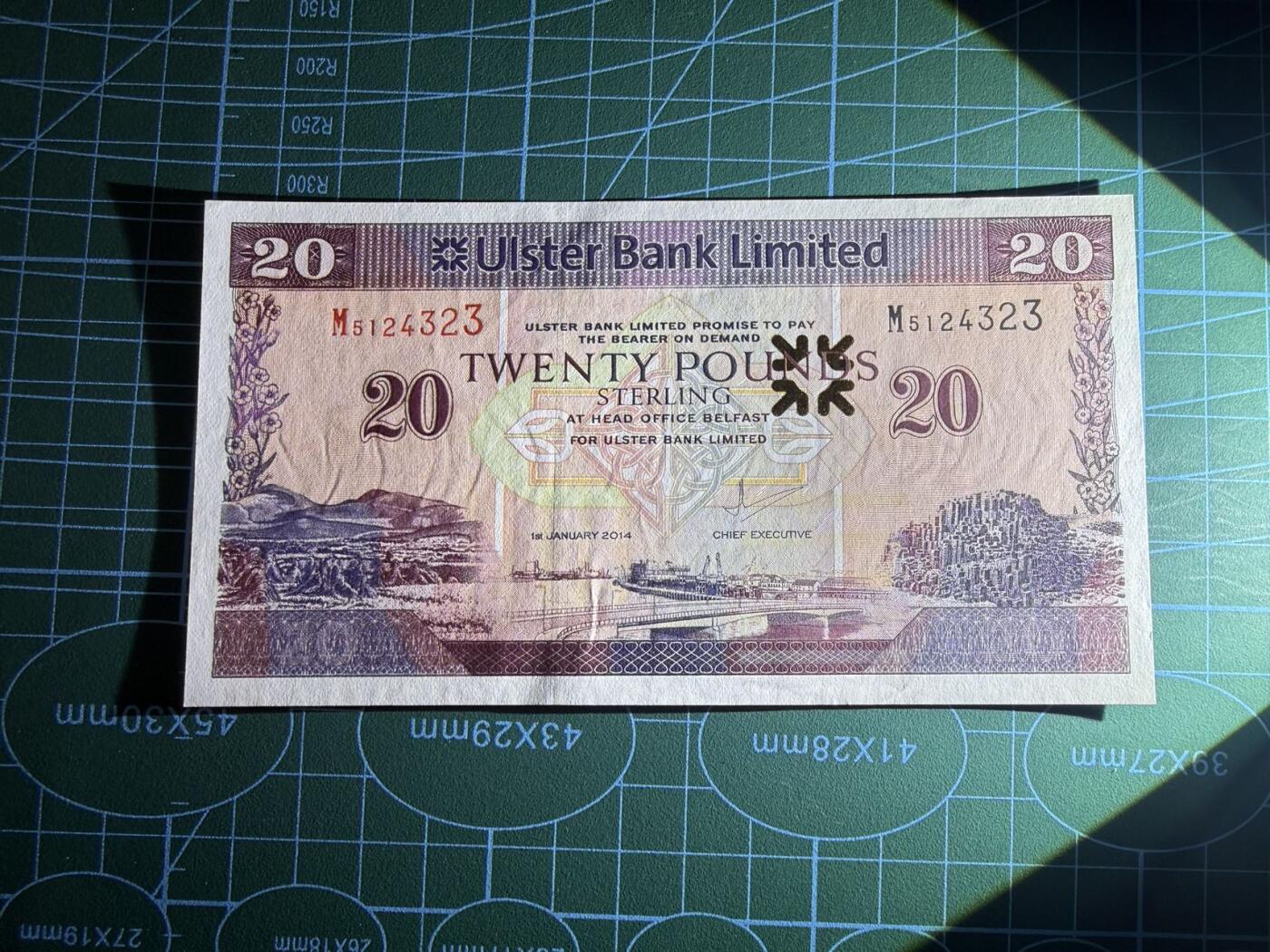 【炜奕收藏】，第五十三期 2014年北爱尔兰阿尔斯特银行20镑，UNC品相
