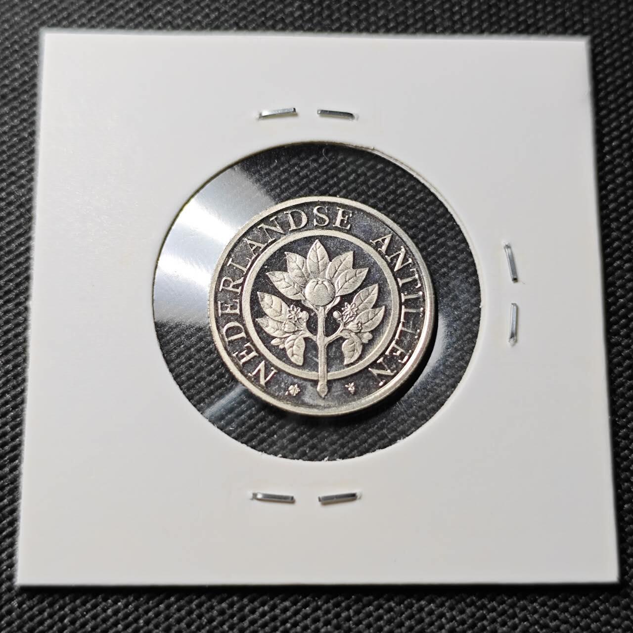 KK钱币收藏小铺 第380期  2月预留时间 周末发货   2002荷属安地列斯25分 好品