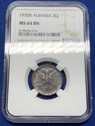 《竞宝斋》第448场 周日，周一，2场连拍 （全场包邮） - NGC MS64BN 阿尔巴尼亚 1935R  2昆塔 光度包浆都非常优秀