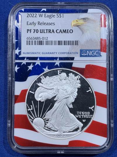 《竞宝斋》第448场 周日，周一，2场连拍 （全场包邮） - NGC PF70UC 美国2022行走女神鹰洋 美品 999纯银一盎司 美国国旗特殊盒实在太少了