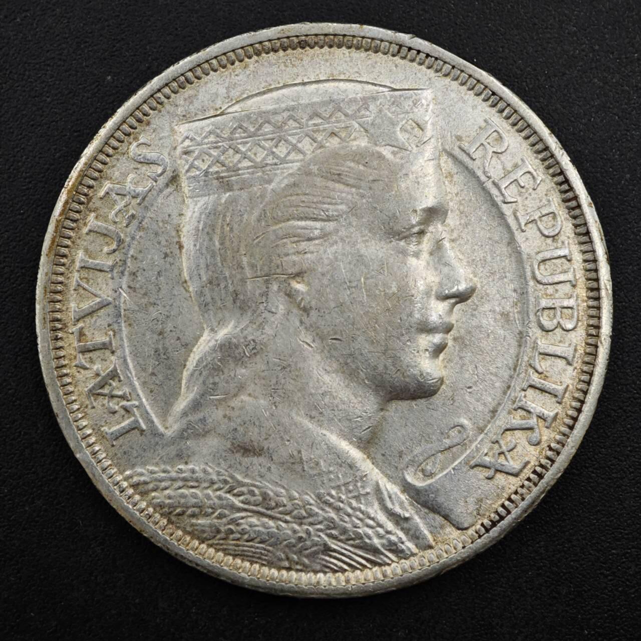 【淘币小摊】实时拍第八百三十拍   银币套币场   满百包邮可预留二周 每周一统一发货   拉脱维亚1931年5拉特银币