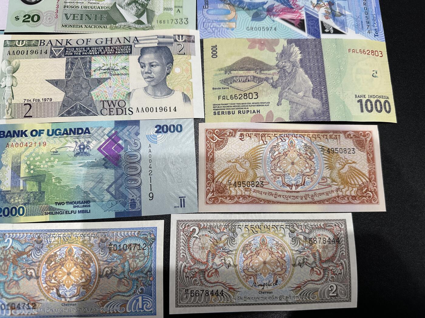 《外钞收藏家》第五百九十四期（畅拍场）（本平台长期征集拍品、欢迎藏友们联系合作）