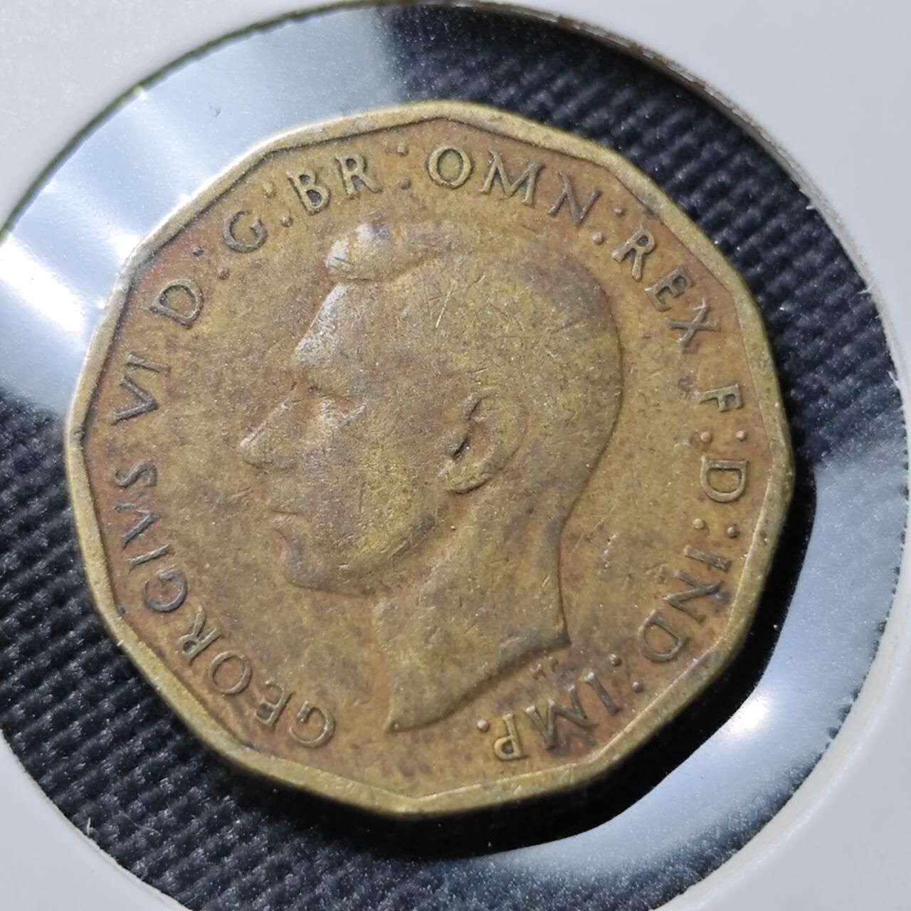 KK钱币收藏小铺 第380期  2月预留时间 周末发货  1944英国3便士铜币