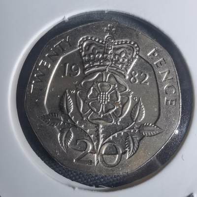 沼泽如烟--第935场 - 英国1982年20便士