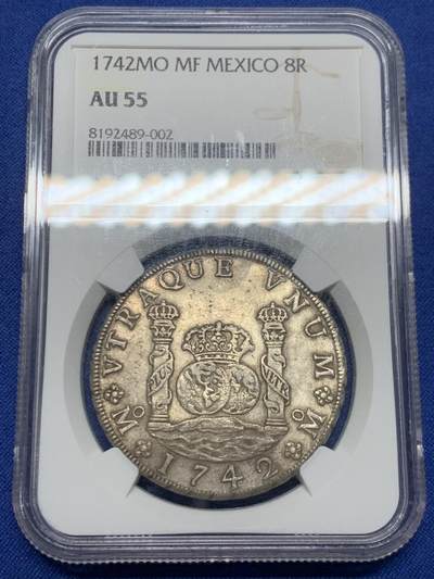 《竞宝斋》第448场 周日，周一，2场连拍 （全场包邮） - NGC AU55 墨西哥1742年菲利普五世地球双柱8R银币（早期地球双柱，打制周正清晰，细节保存的很不错）