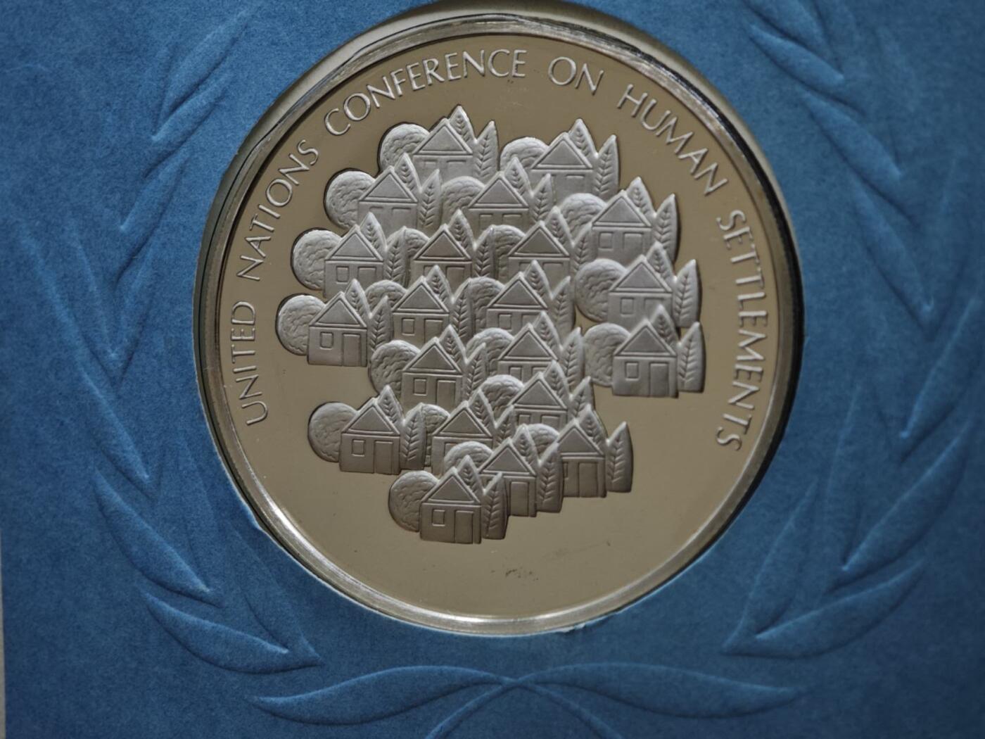 【淘币小摊】实时拍第八百三十拍   银币套币场   满百包邮可预留二周 每周一统一发货   联合国精制银章重20克925银银价260