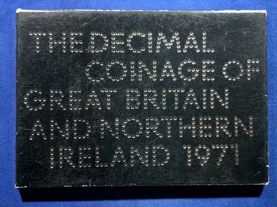 《竞宝斋》第448场 周日，周一，2场连拍 （全场包邮） - 英国1971年精制套币，1971年币制改革开门币，6枚币和一枚章，少见状态很美，带证书