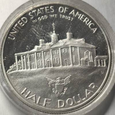 老蟹的宝藏🏴‍☠️ V - 美国1982年1/2美元银币纪念币Composition	Silver (.900) Weight12.5 g