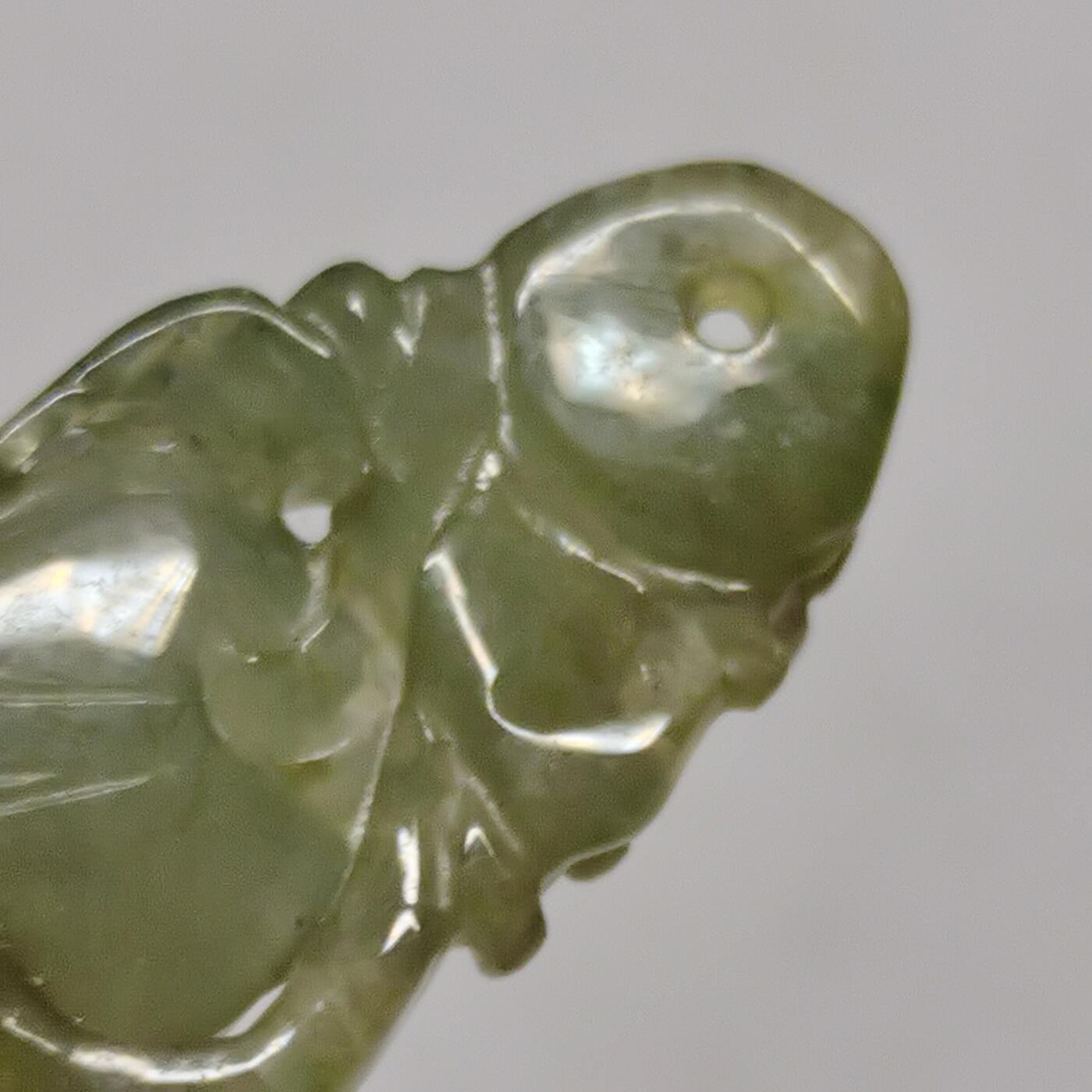 杂件专场89期 清代老玉吊坠，手雕猴和桃