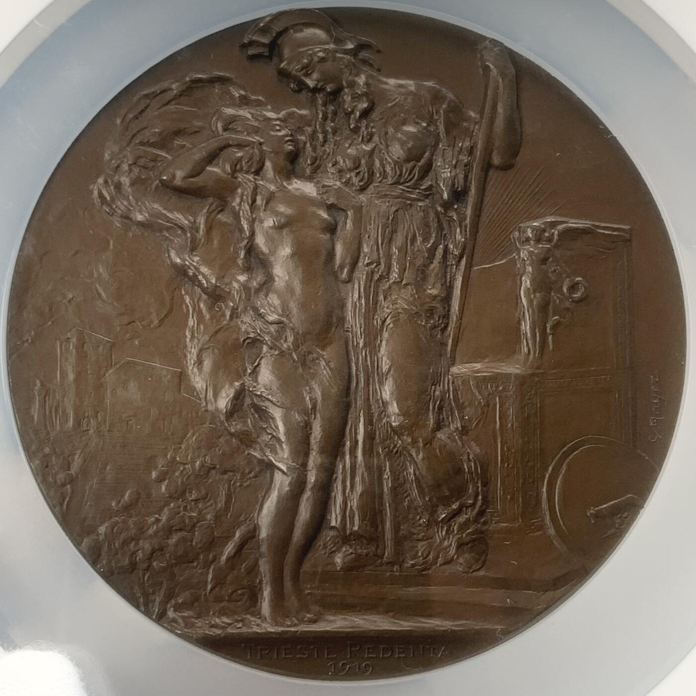 掌中浮雕-藏着的欧洲第046场 NGC MS65 :  1919年意大利阿方索·瓦莱里奥市长纪念大铜章，意大利米兰Johnson造币厂铸造，75mm