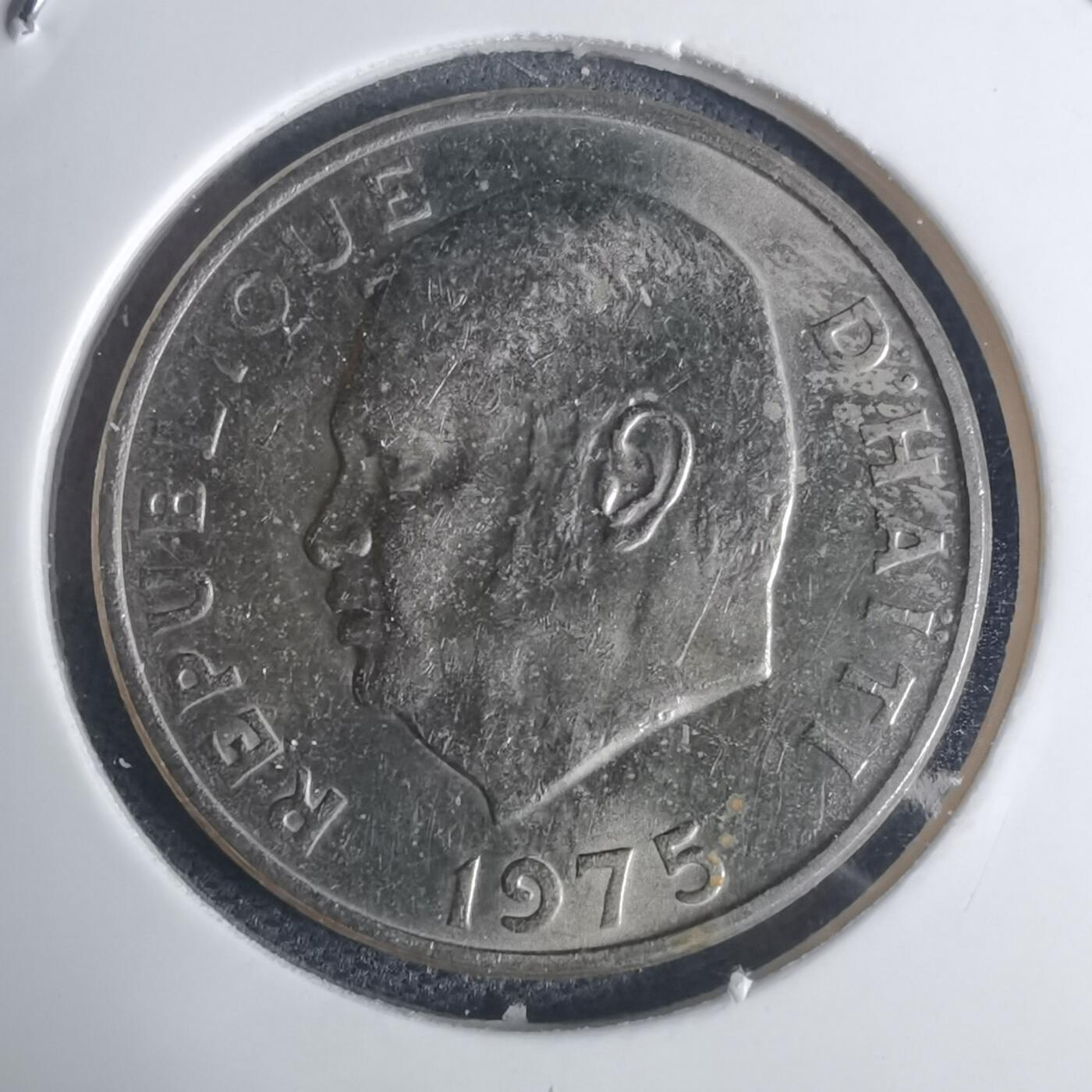 沼泽如烟--第935场 海地1975年十分