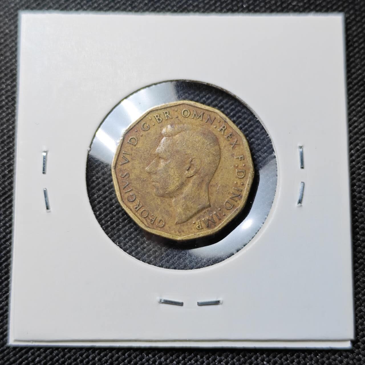 KK钱币收藏小铺 第380期  2月预留时间 周末发货  1944英国3便士铜币