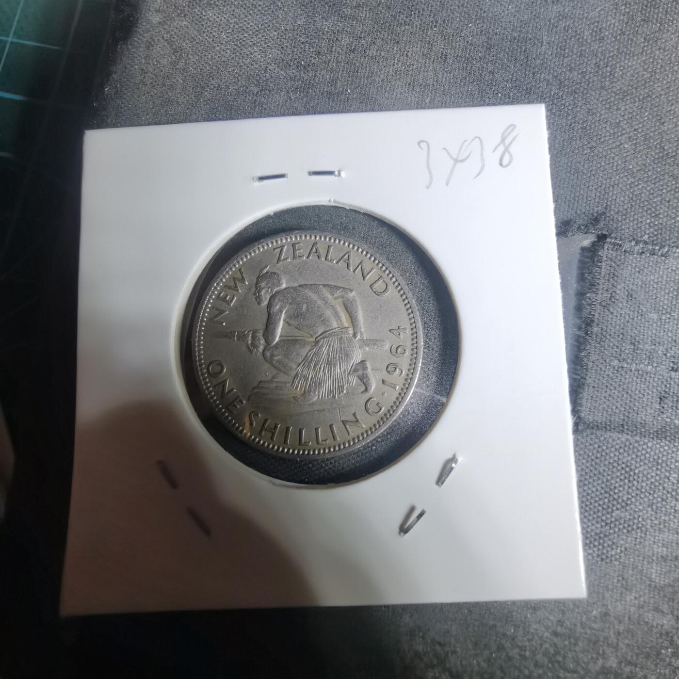 沼泽如烟--第934场 新西兰1964年1先令