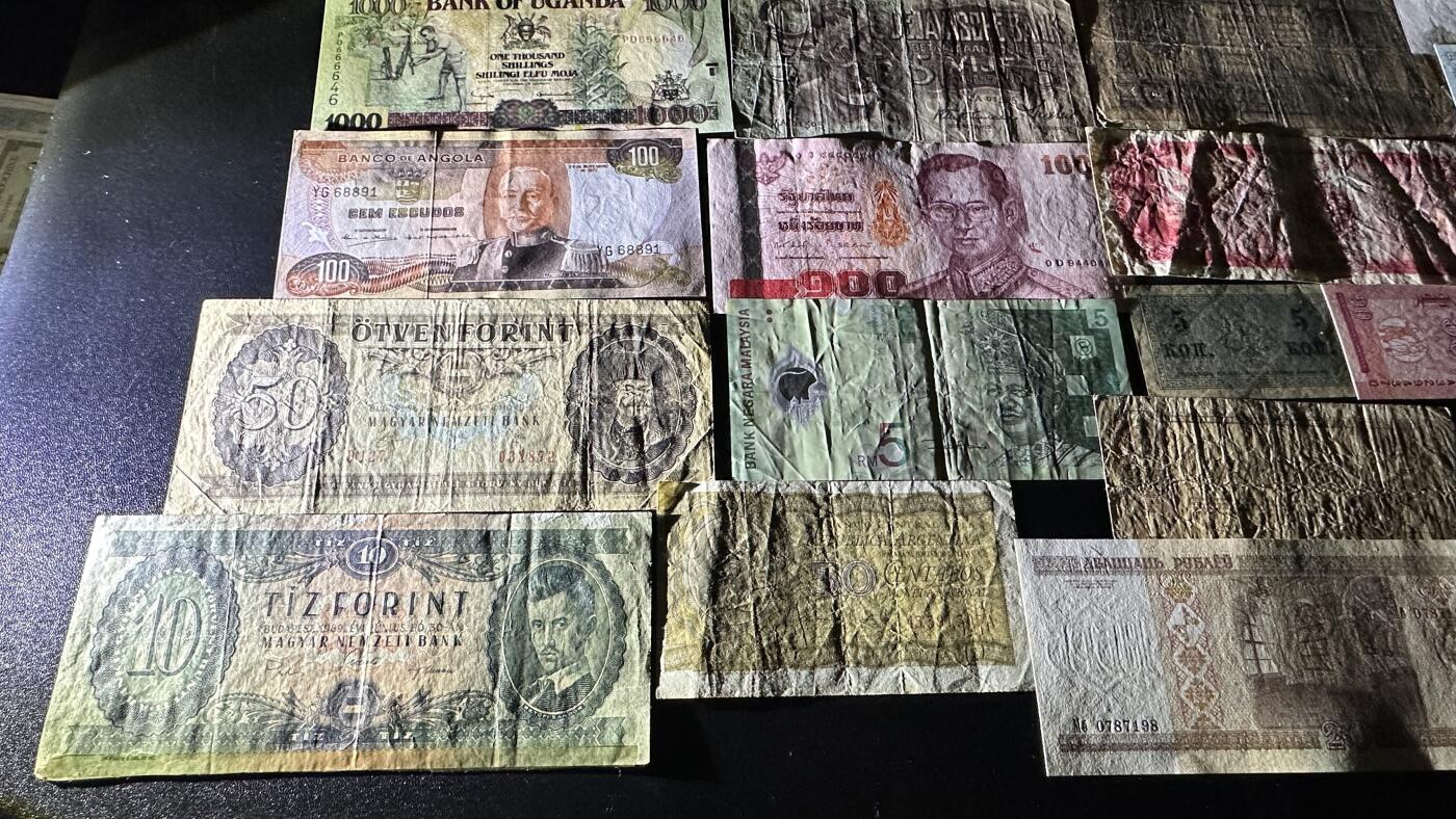 《外钞收藏家》第五百九十四期（畅拍场）（本平台长期征集拍品、欢迎藏友们联系合作）