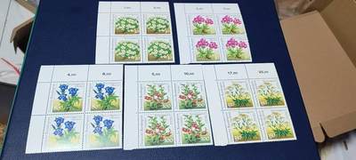 🔥套票🔥德国邮票专场，都是四方联套票 - 德国邮票  四方联一套，1991年发行，植物花卉   玫瑰  樱草  龙胆  蔓越橘  杜鹃等5全 ，品相如图
