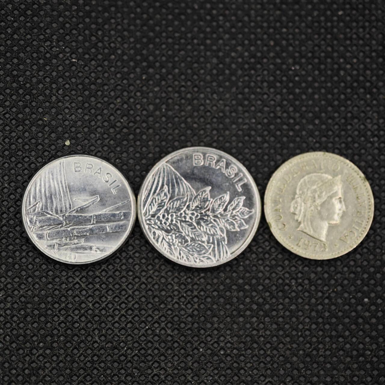 【淘币小摊】实时拍第八百三十一拍   散币场   满百包邮可预留二周 每周一统一发货    巴西瑞士3枚