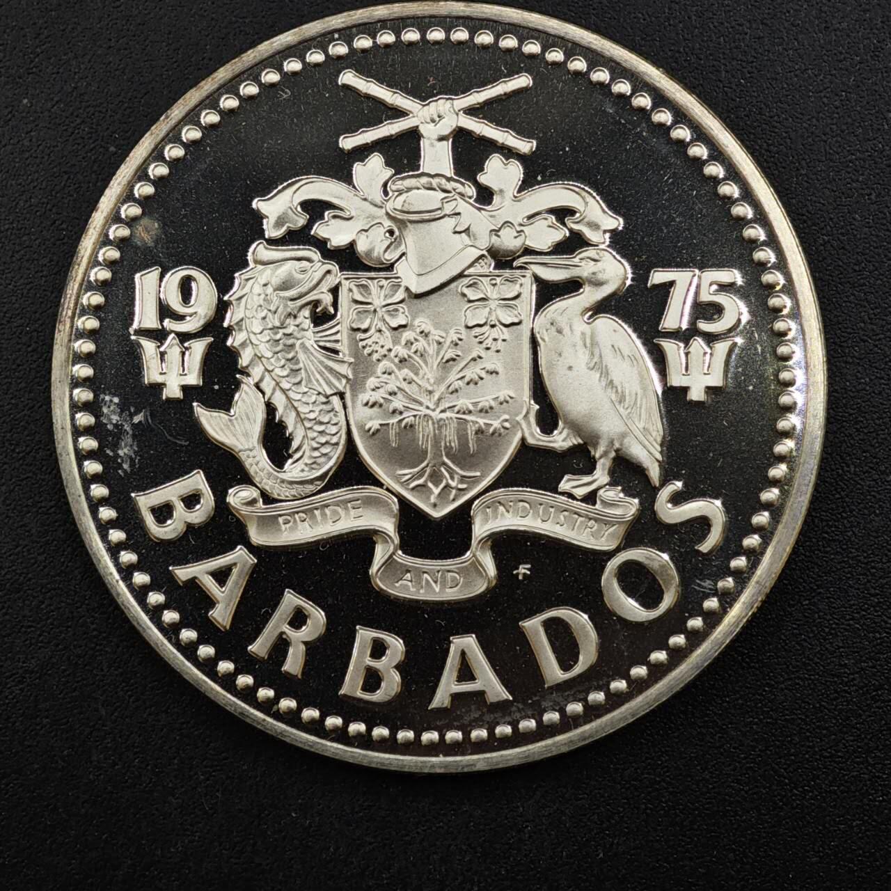 【淘币小摊】实时拍第八百三十拍   银币套币场   满百包邮可预留二周 每周一统一发货   巴巴多斯1975年5元喷泉精制银币31.1克800银银价348