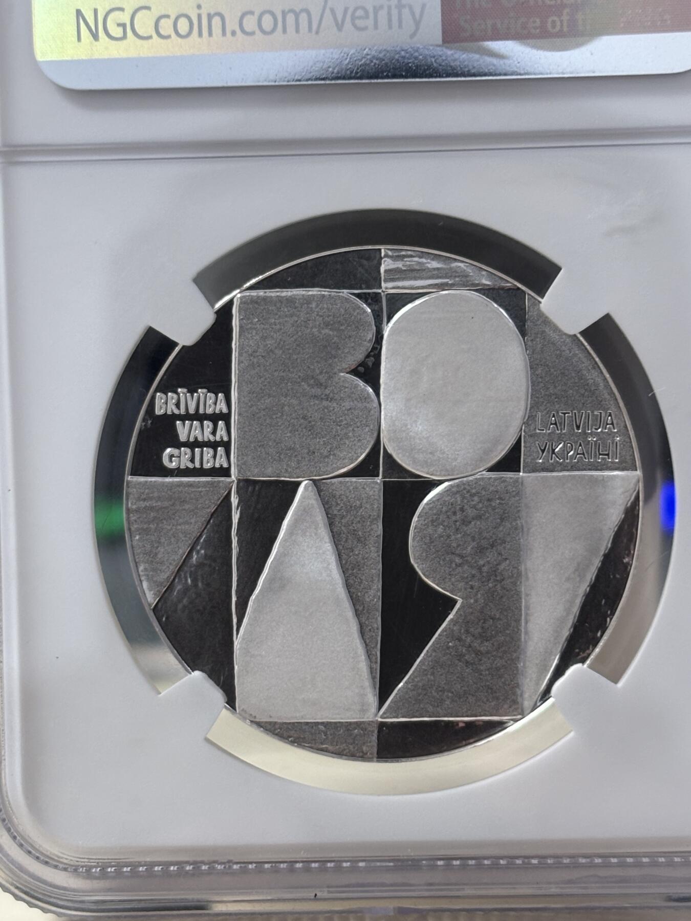 第186期拍卖 拉脱维亚2022年为了自由精制纪念银币NGC-PF70无盒无证书，999银，22克，发行8000枚