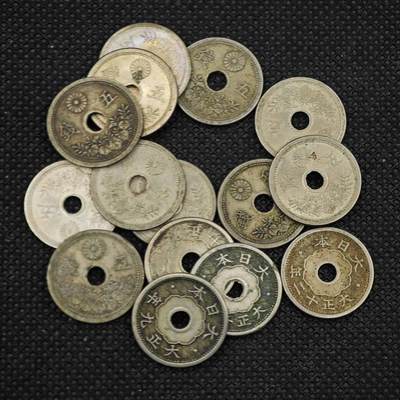 【淘币小摊】实时拍第八百三十一拍   散币场   满百包邮可预留二周 每周一统一发货   -  日本五钱15枚