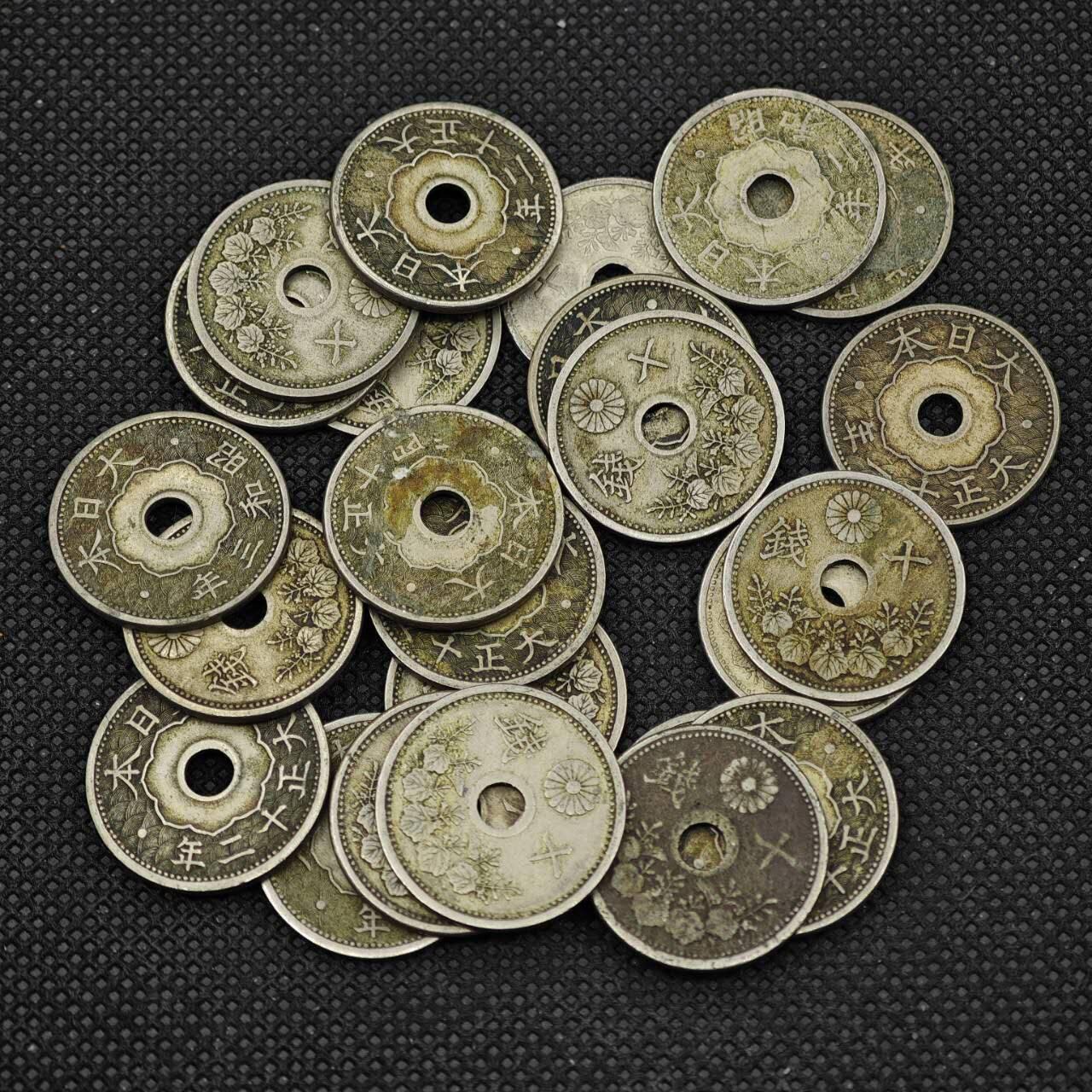 【淘币小摊】实时拍第八百三十一拍   散币场   满百包邮可预留二周 每周一统一发货    日本十钱白铜币24枚