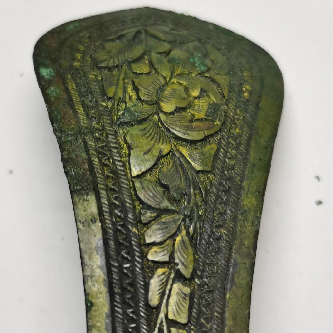 杂件专场89期 清代鎏金花纹发簪，带钢印款