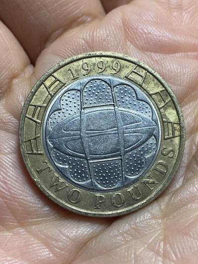 2025年第一百三十七场(总第一百六十三场）外国好品散币场(免佣金) - 英国🇬🇧1999单年份2英镑(橄榄球世界杯纪念币)