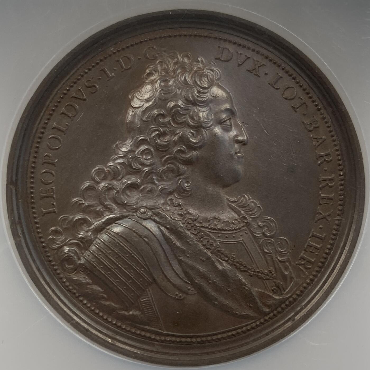 掌中浮雕-藏着的欧洲第046场