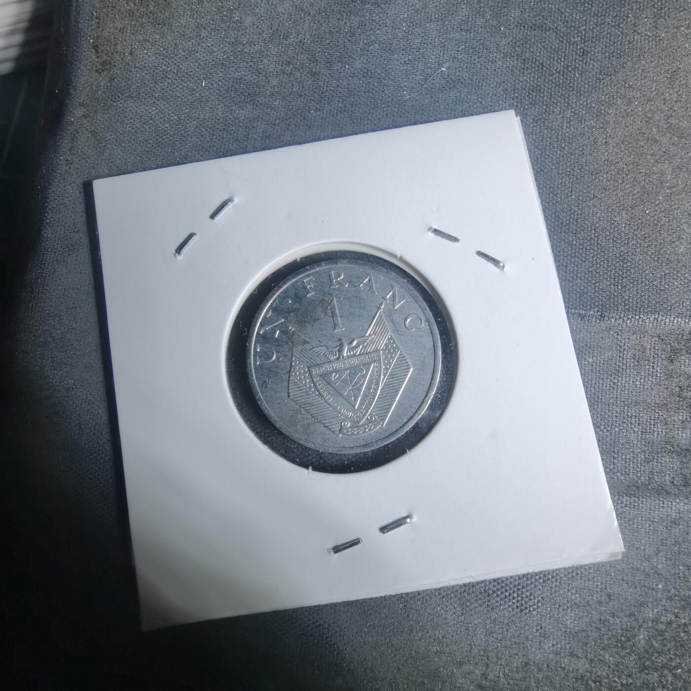 沼泽如烟--第934场 卢旺达1985年1法郎