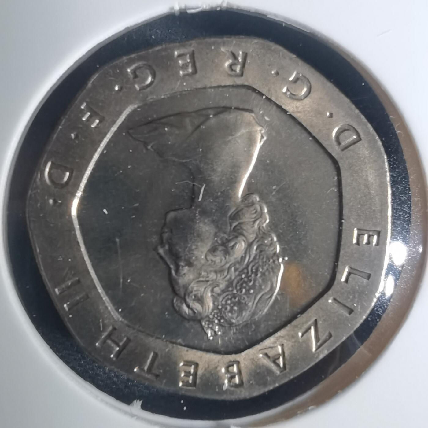 沼泽如烟--第935场 英国1982年20便士