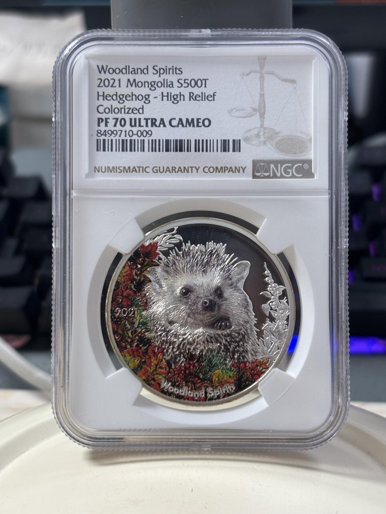 第186期拍卖 蒙古2021年森林精灵系列4豪猪1盎司银币NGC-PF70无盒无证书，999银，发行1500枚，
