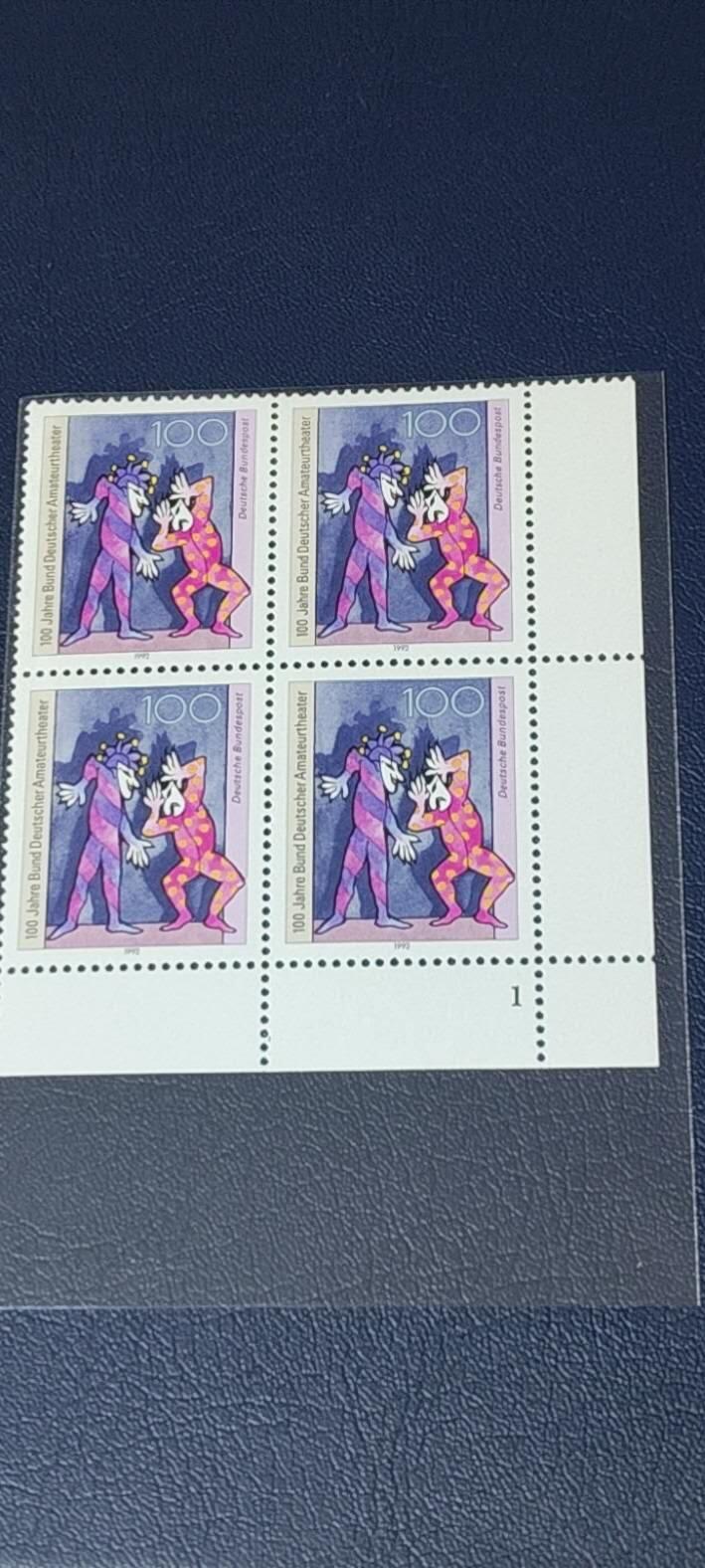 德国邮票专场，都是人物题材 德国邮票四方联一张，1992年发行，德国业余剧团联合会成立百年  小丑。品相如图