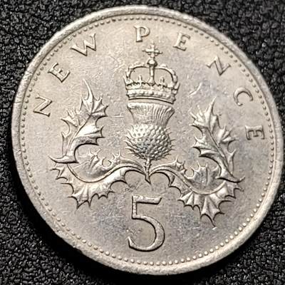 泉币菌-第147场-精品福利场 - 青年女王大版加冕苏格兰蓟 英国5便士铜镍硬币 23.5mm5.6g