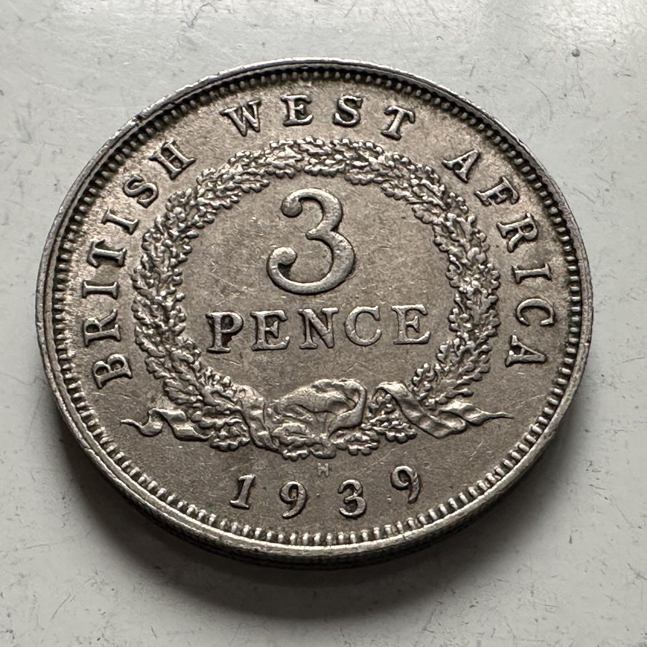 🌹外币初藏🌹🐯2025年第141场  每周二四六晚8️⃣点 接代拍 英属西非1939年三便士