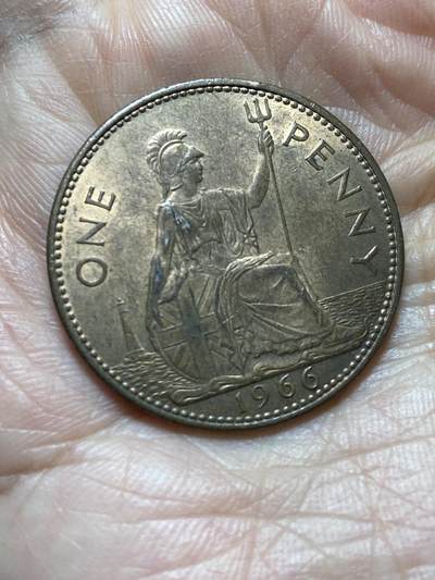 2025年第一百三十七场(总第一百六十三场）外国好品散币场(免佣金) - 英国🇬🇧1966年1便士(伊丽莎白二世青年桂冠第二版)