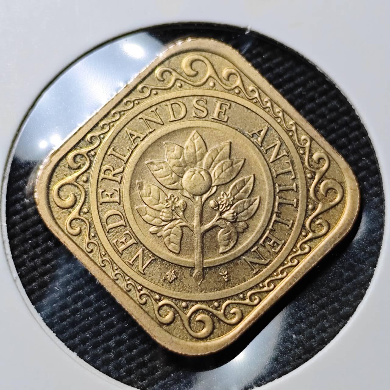 KK钱币收藏小铺 第380期  2月预留时间 周末发货   2002荷属安地列斯50分 好品