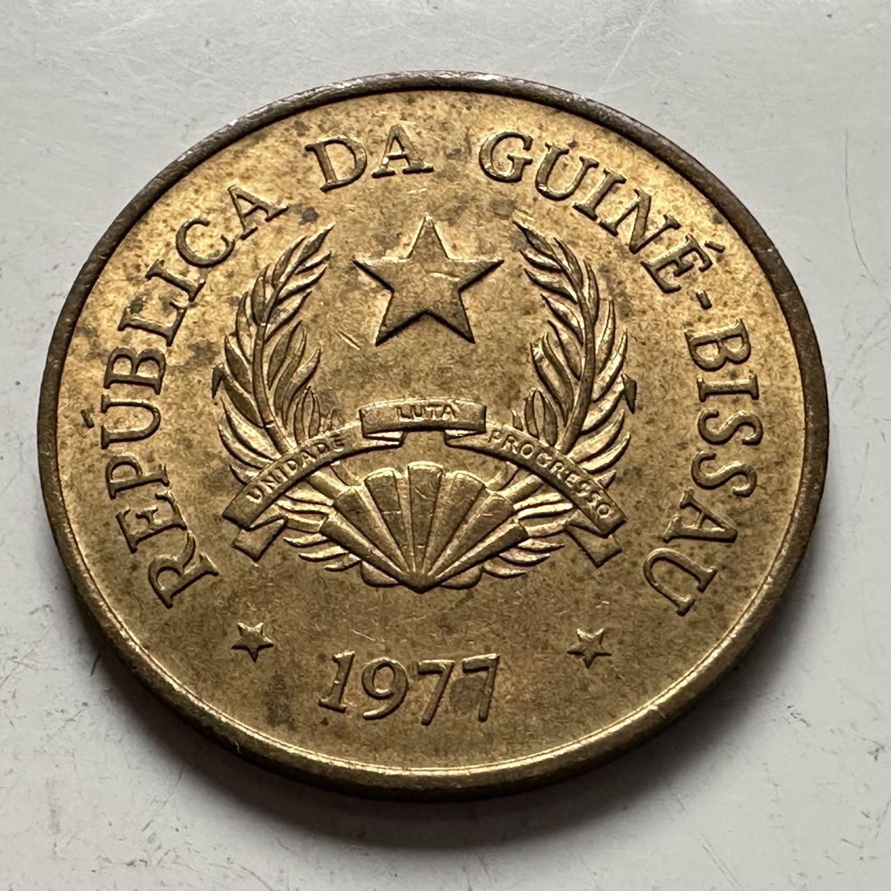 🌹外币初藏🌹🐯2025年第141场  每周二四六晚8️⃣点 接代拍 几内亚比绍1977年1比索