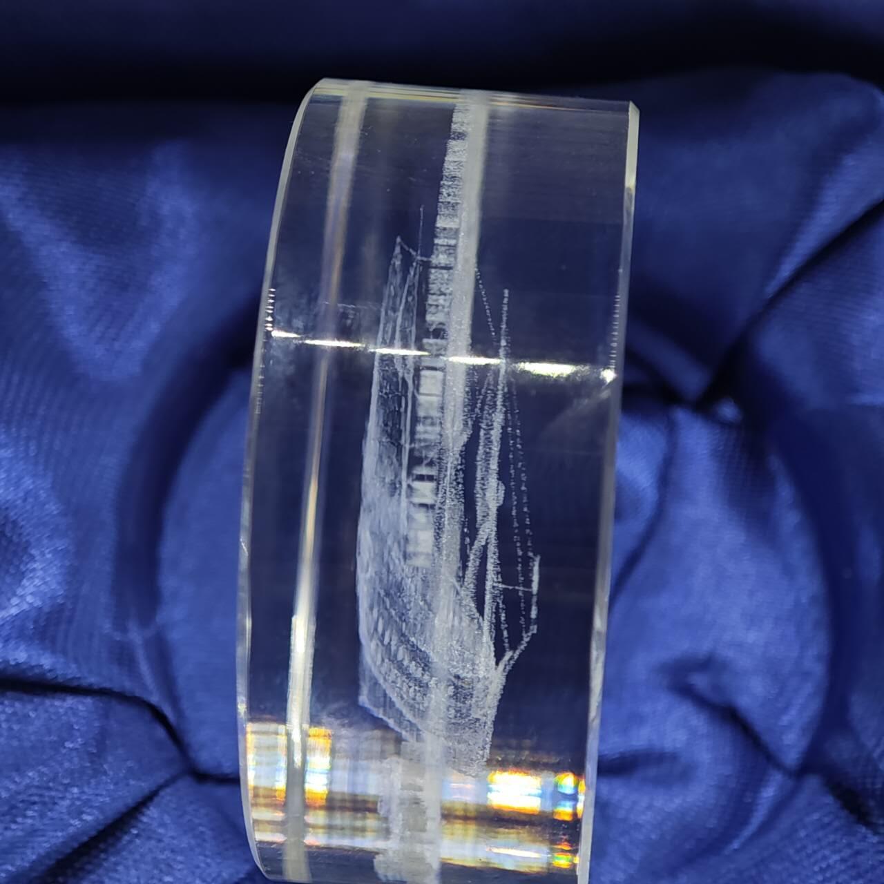 【淘币小摊】实时拍第八百三十拍   银币套币场   满百包邮可预留二周 每周一统一发货   刚果2007年10法郎帆船水晶纪念币发行量1000枚